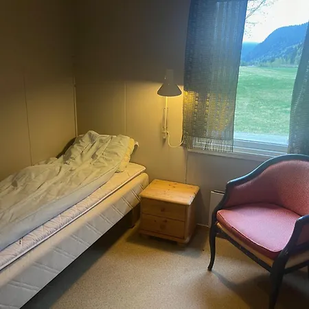 Reiarsfossen & * Bygland