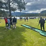 Reiarsfossen & Motel